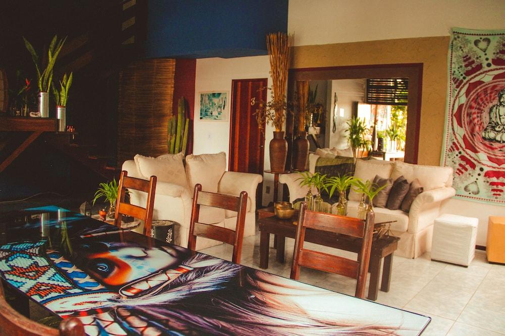 Paradise Inn 3*