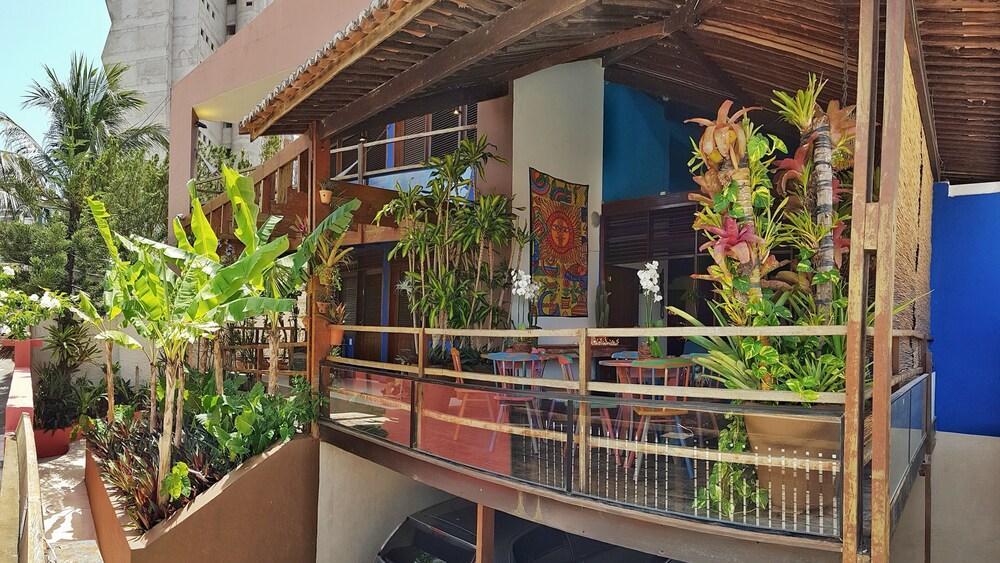 Paradise Inn 3*